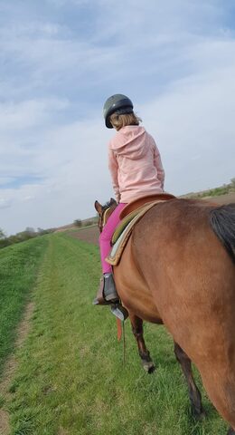 Frühlingsausritt mit einer Reitschülerin